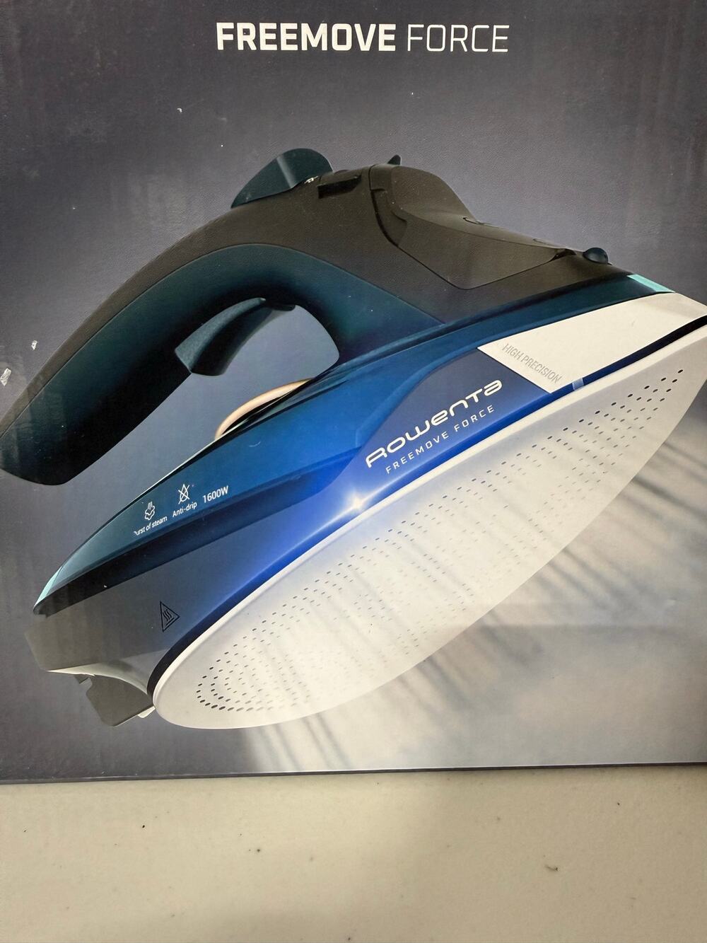 Rowenta Freemove Force Cordless Steam Iron